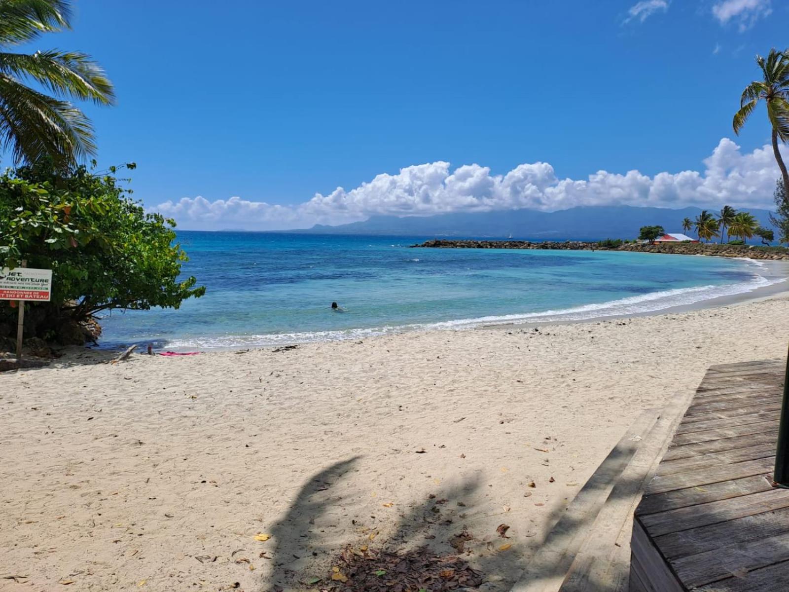 F1 Vue Mer, Acces Plage, En Centre-Ville Le Gosier  Εξωτερικό φωτογραφία